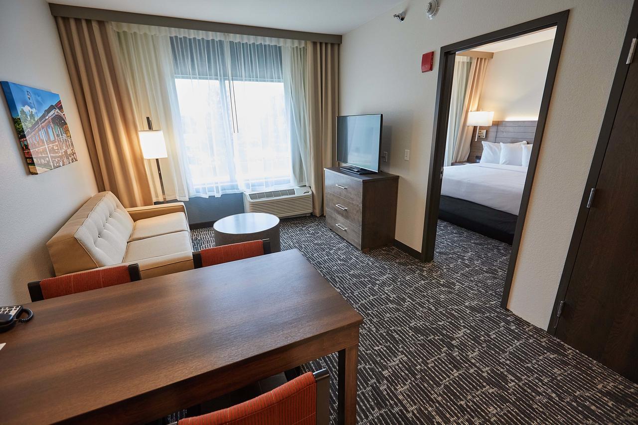 Gundersen Hotel & Suites Ла-Кросс Екстер'єр фото